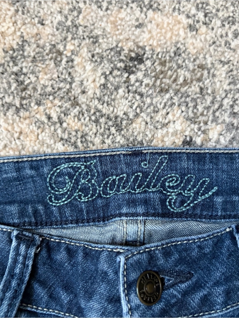 Delia*s Bailey jeans 3/4 r - Picture 2 of 7